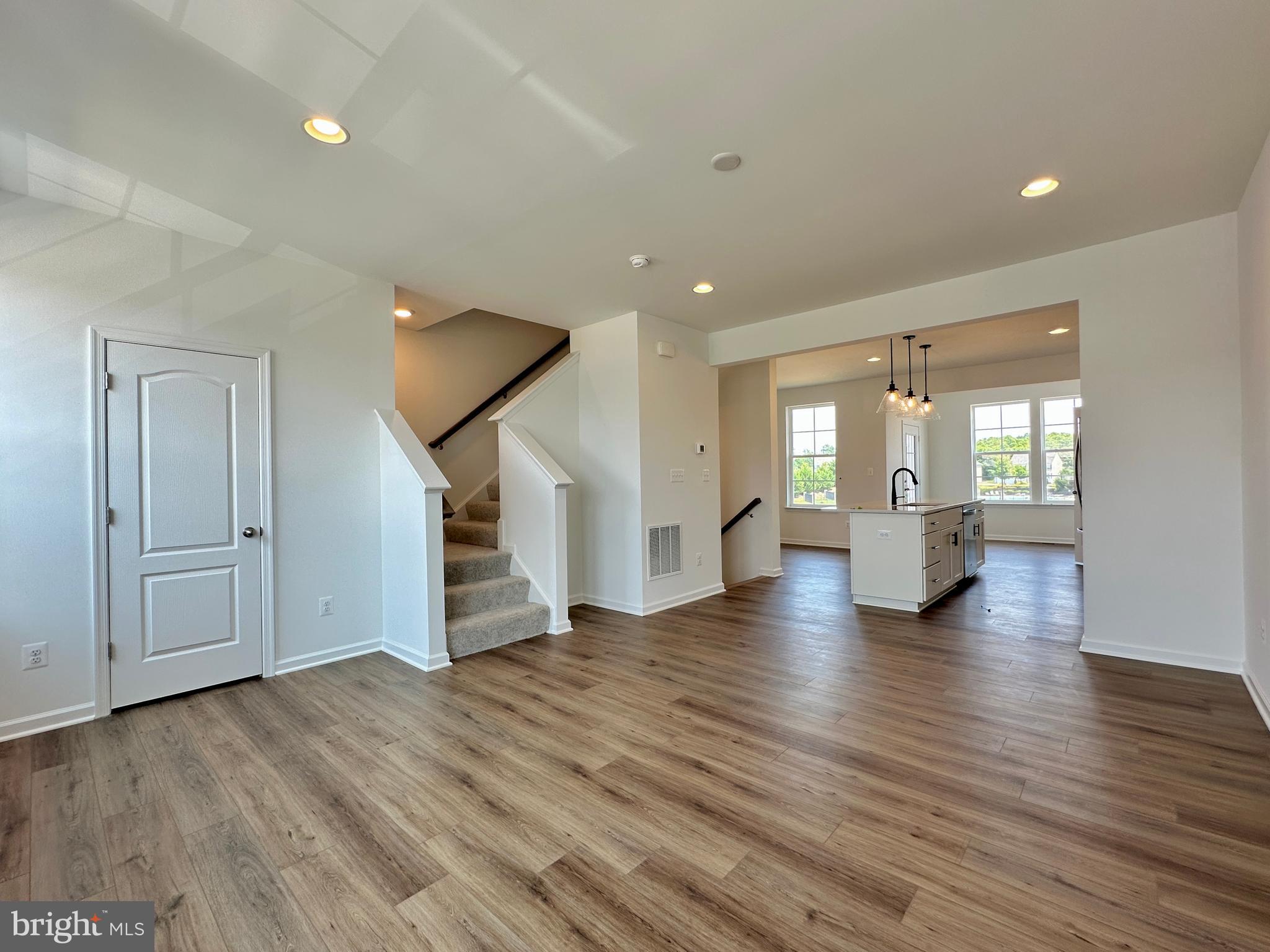 MARTINSBURG STATION - Residential Lease