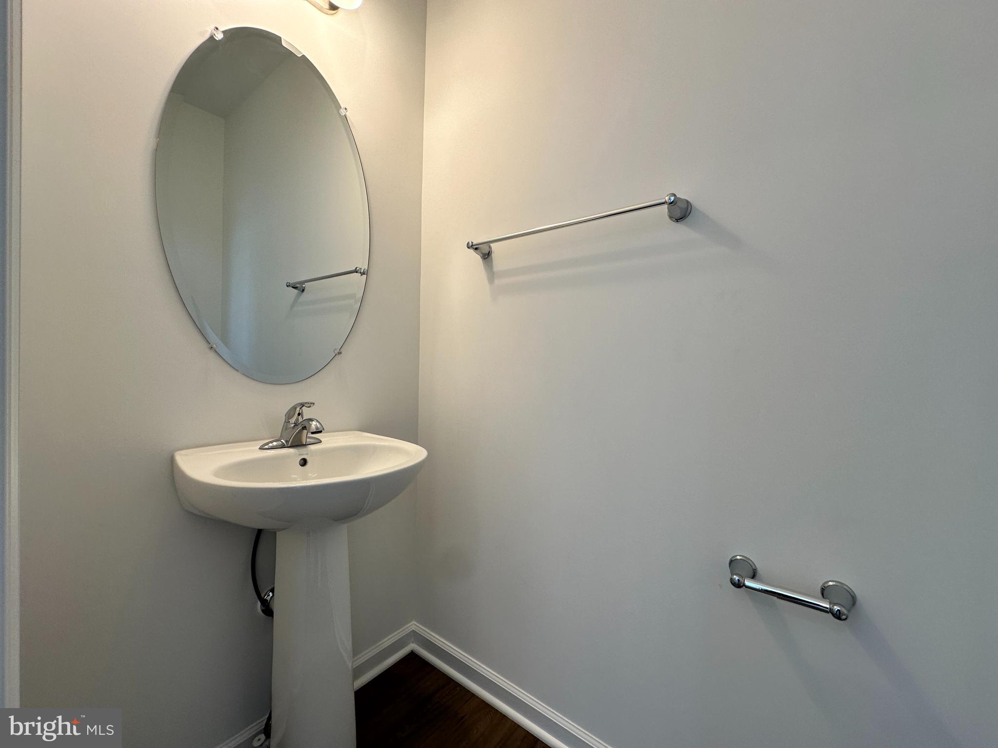 MARTINSBURG STATION - Residential Lease