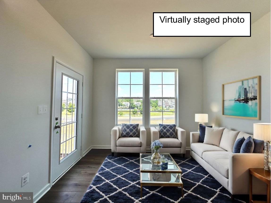 MARTINSBURG STATION - Residential Lease