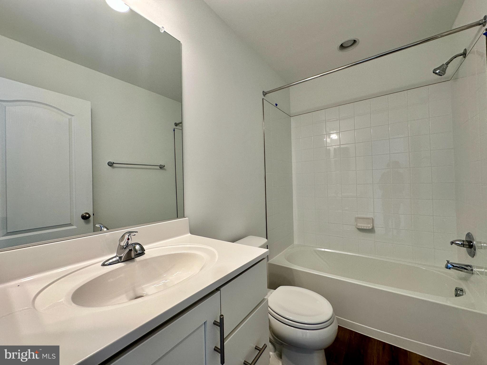 MARTINSBURG STATION - Residential Lease