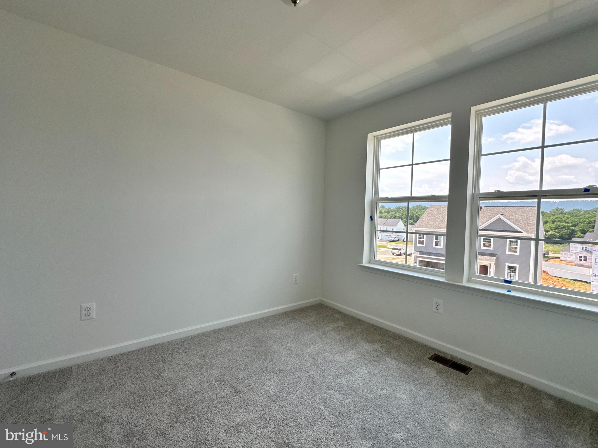 MARTINSBURG STATION - Residential Lease