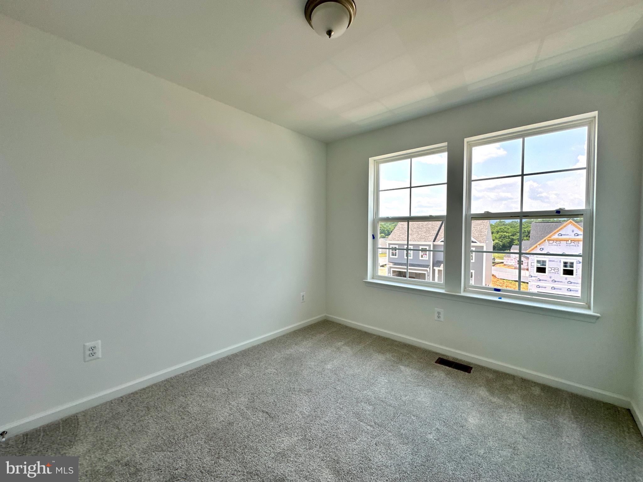 MARTINSBURG STATION - Residential Lease