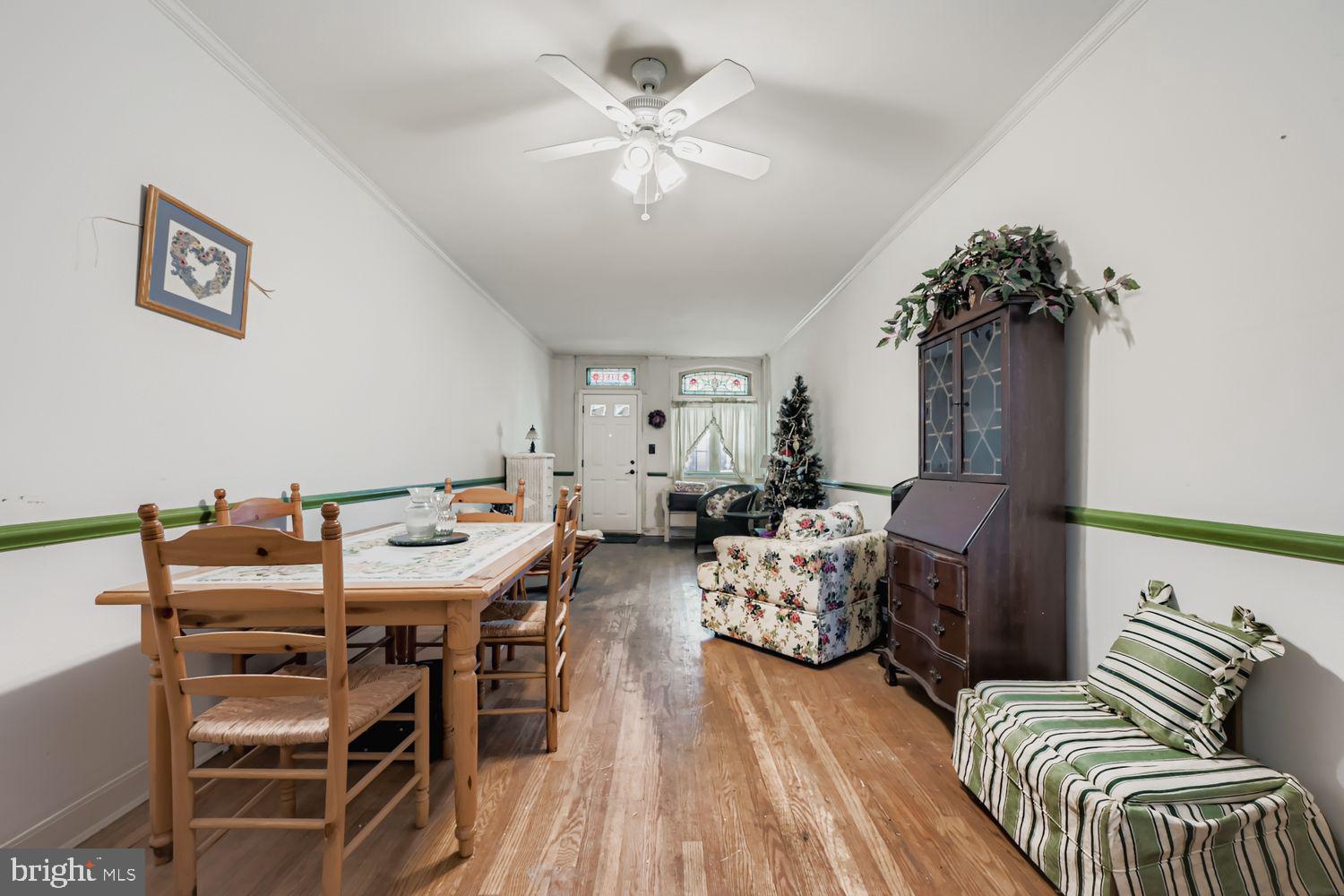 813 S LUZERNE AVENUE