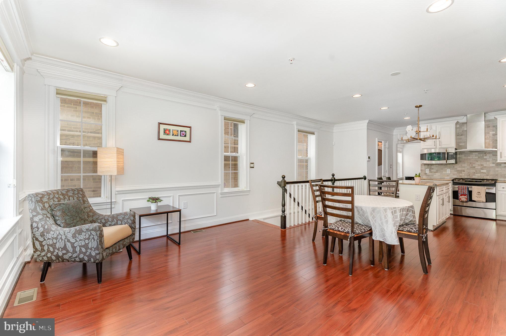 5231 CONNECTICUT AVENUE NW 102