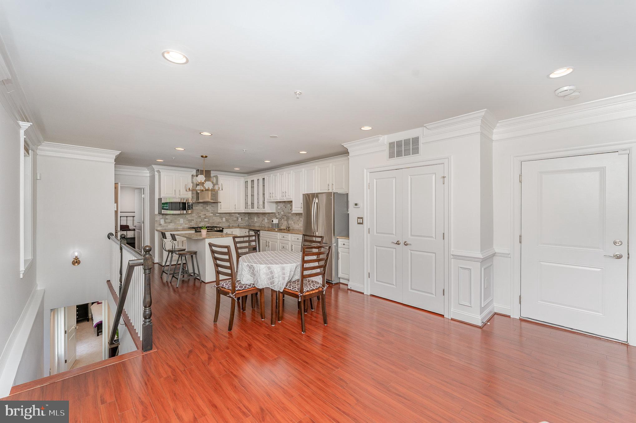 5231 CONNECTICUT AVENUE NW 102