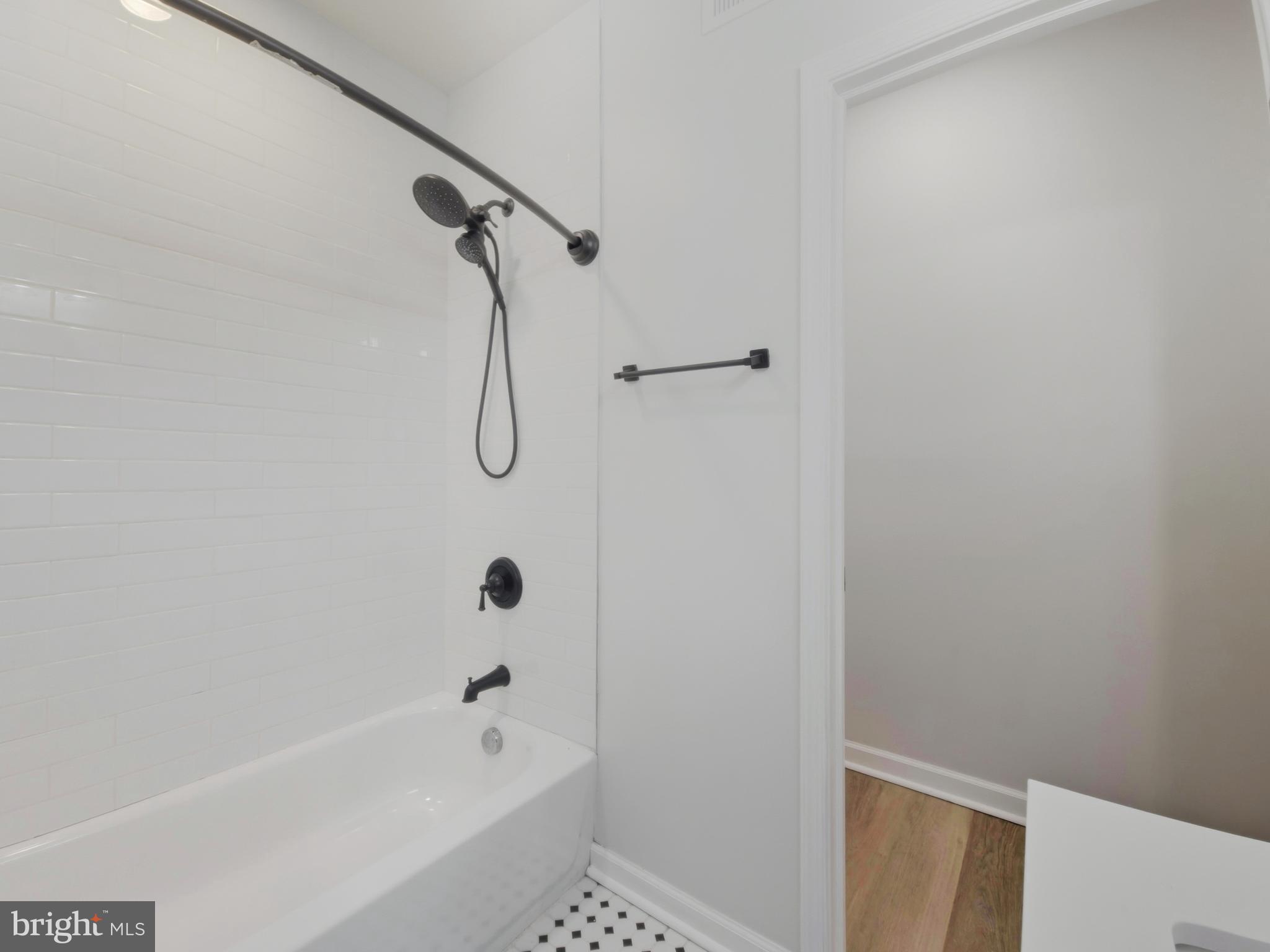 RESERVOIR HILL - Residential Lease