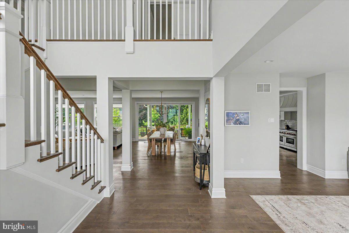 9 FOXTAIL LANE