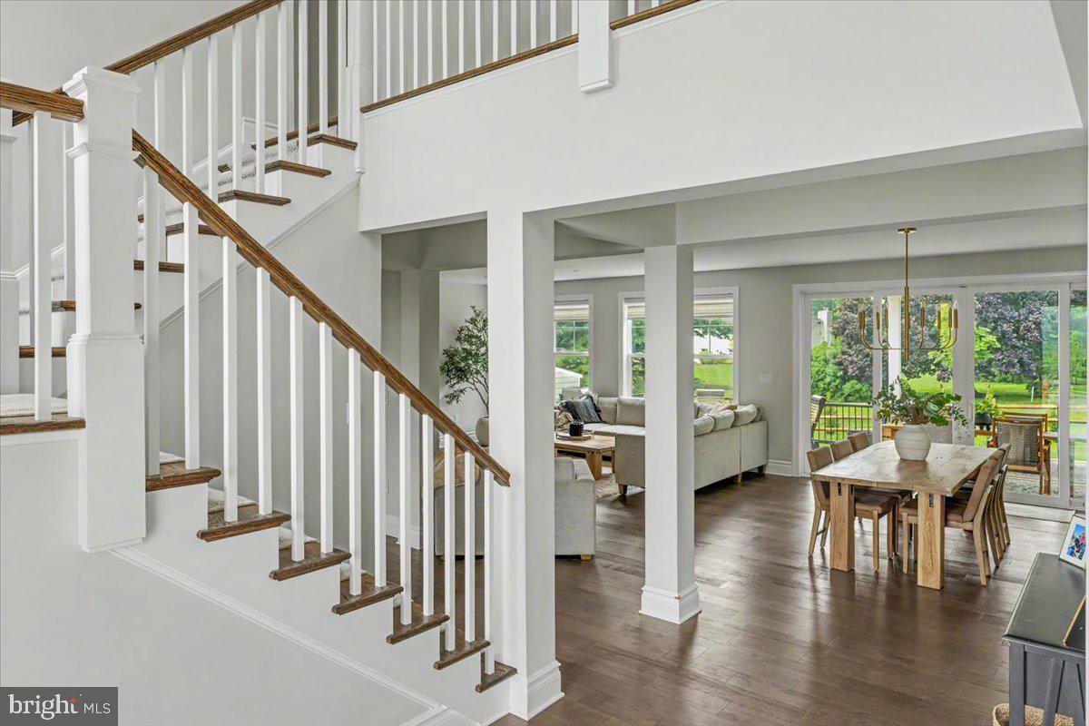 9 FOXTAIL LANE