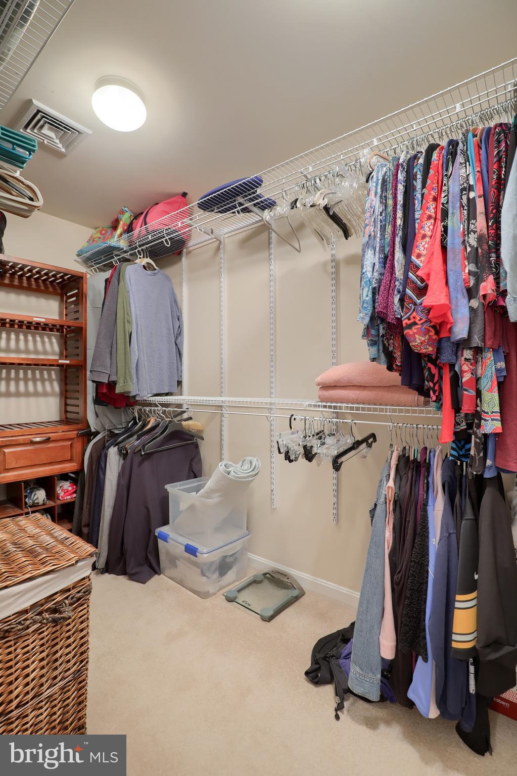 SPRING MEADOWS - Residential