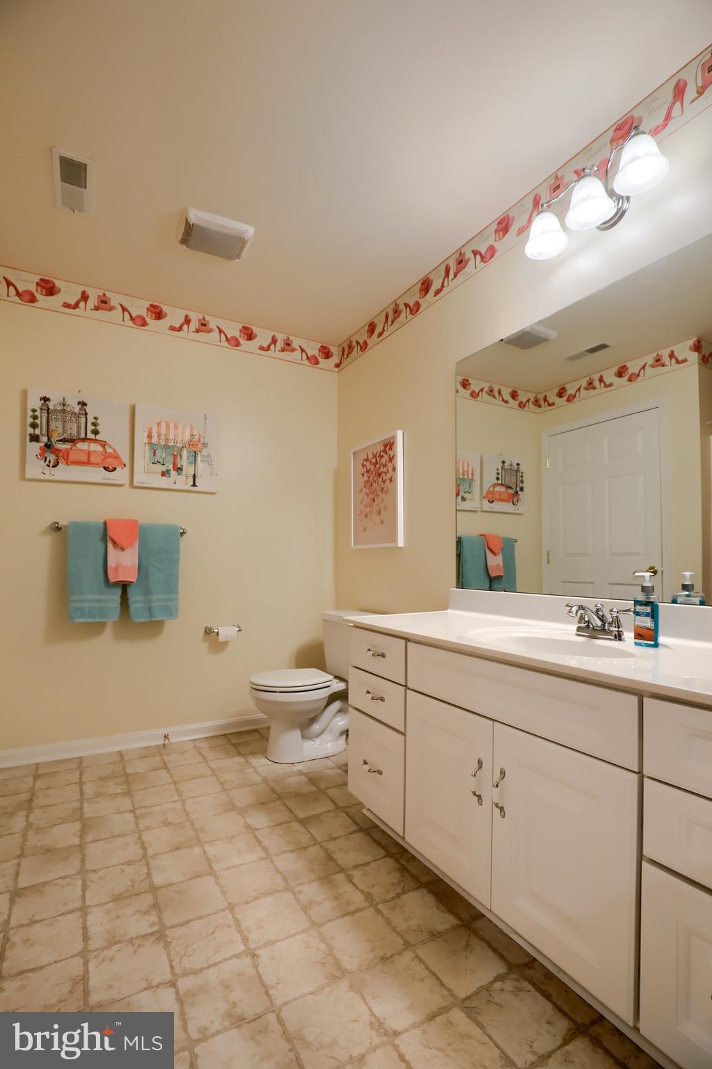 SPRING MEADOWS - Residential