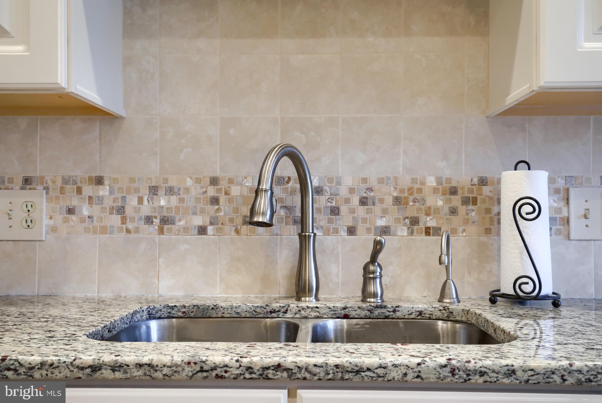 SPRING MEADOWS - Residential