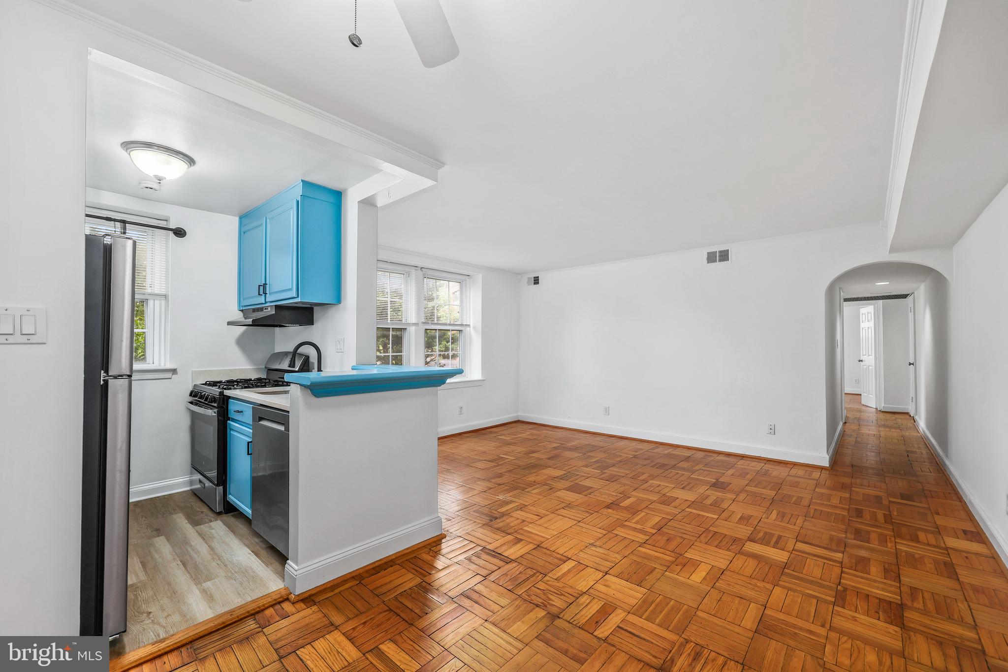 22 S OLD GLEBE ROAD 5-D