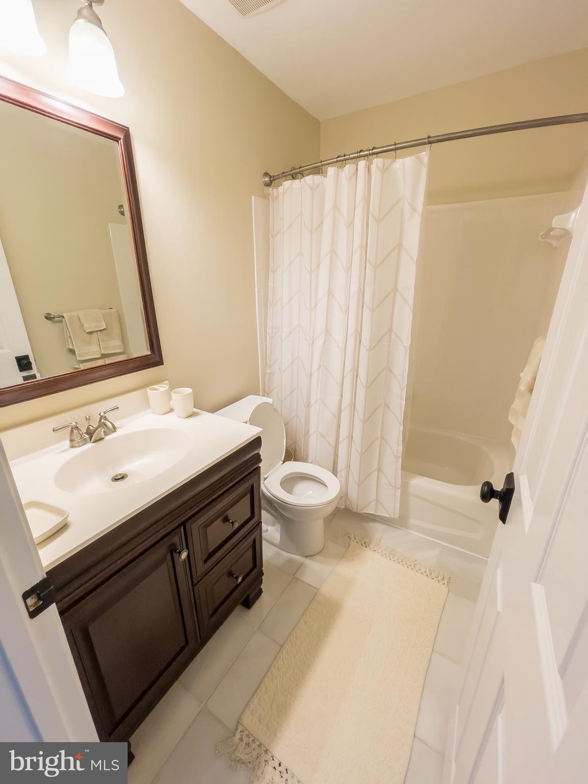 ASHLAND - Residential Lease