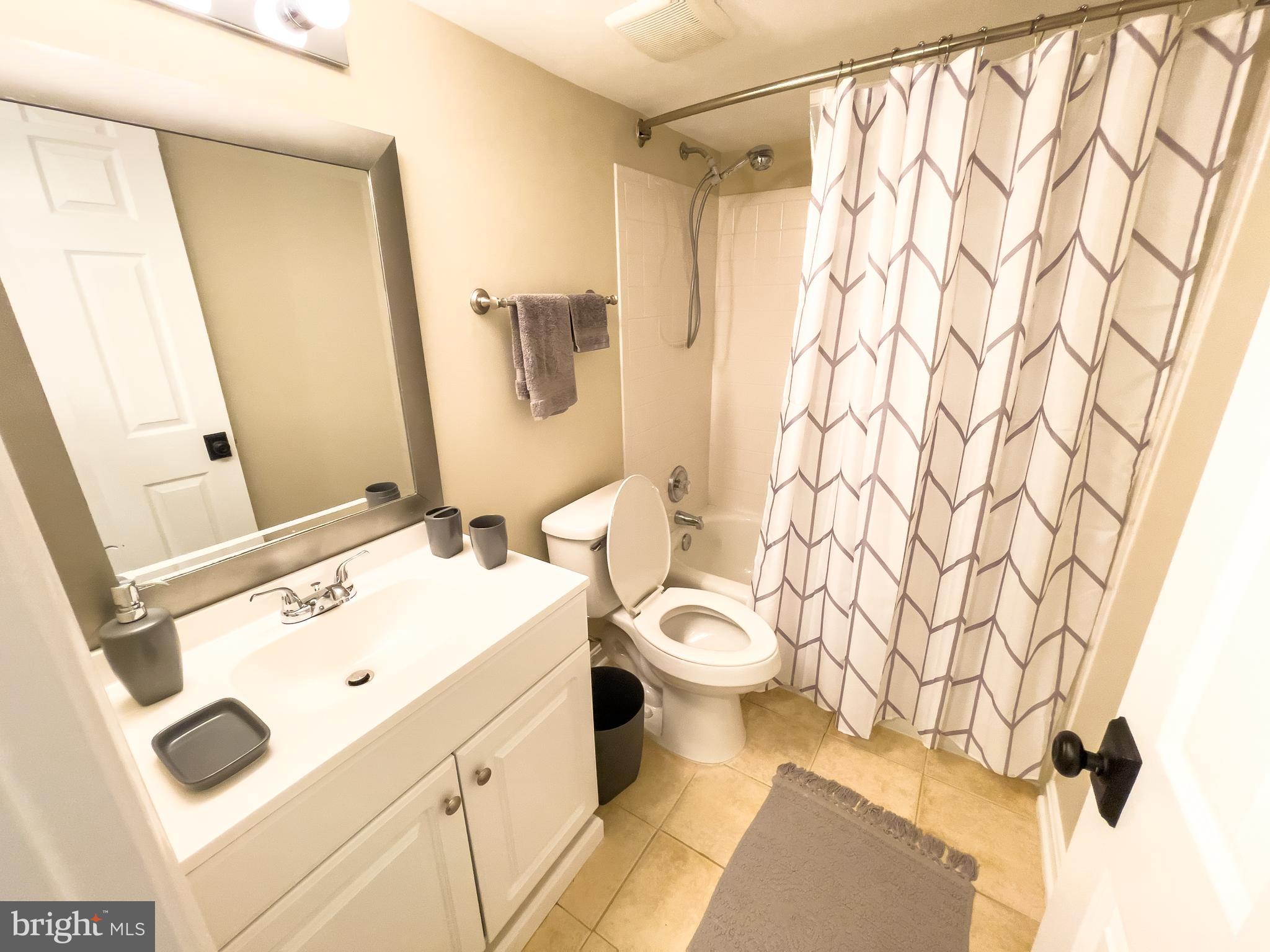 ASHLAND - Residential Lease