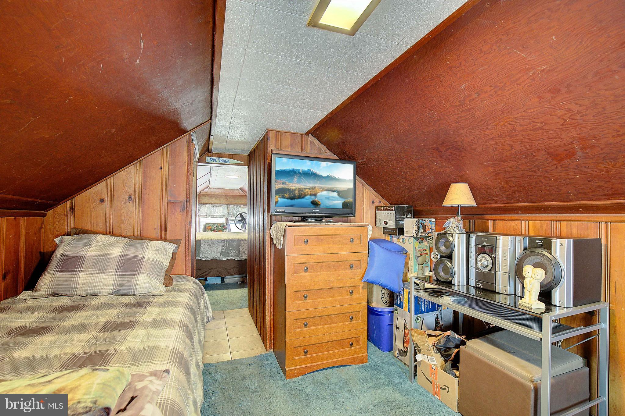 NORTH CHESAPEAKE BEACH - Residential