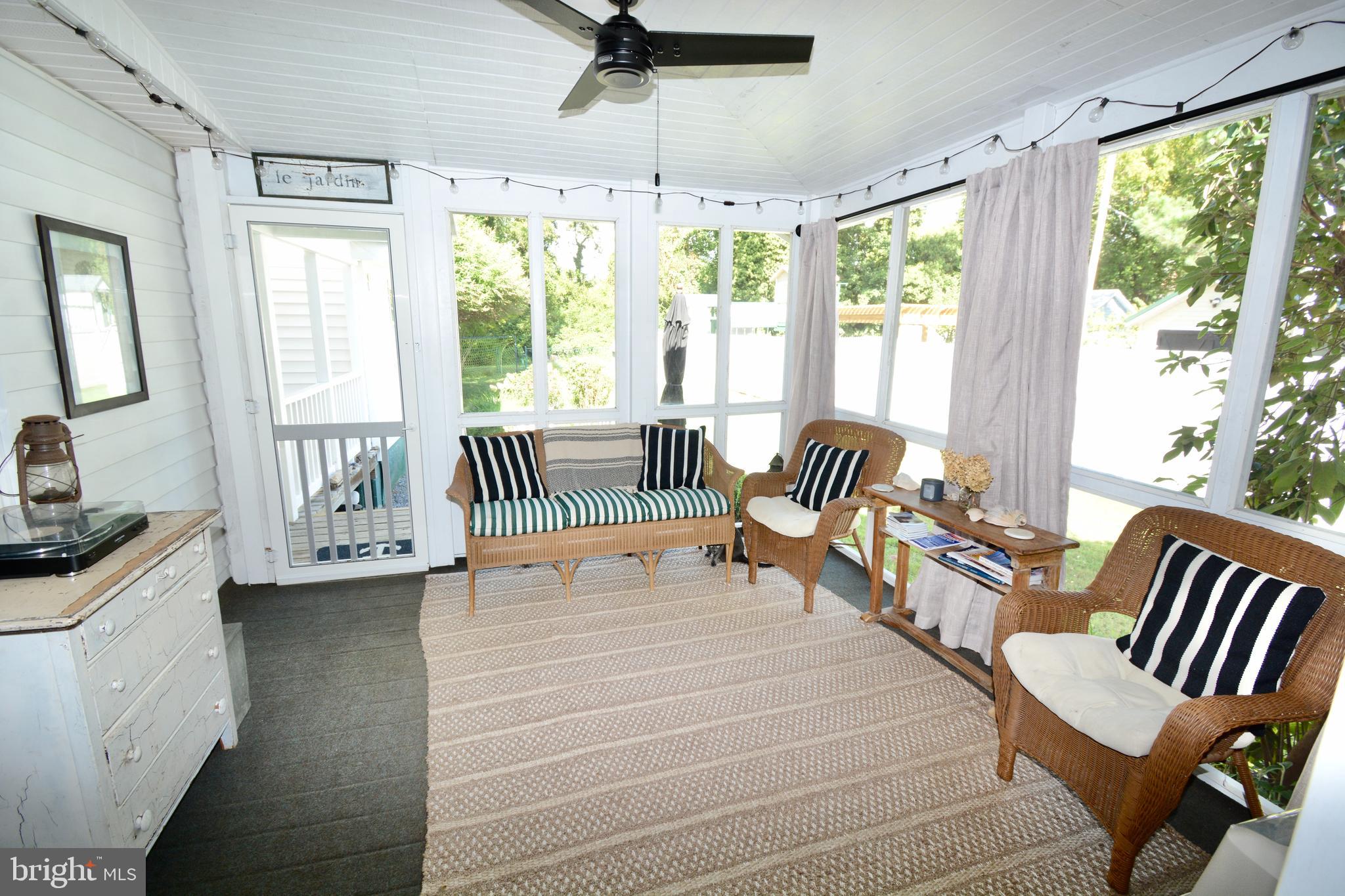 BELLEVUE - Residential