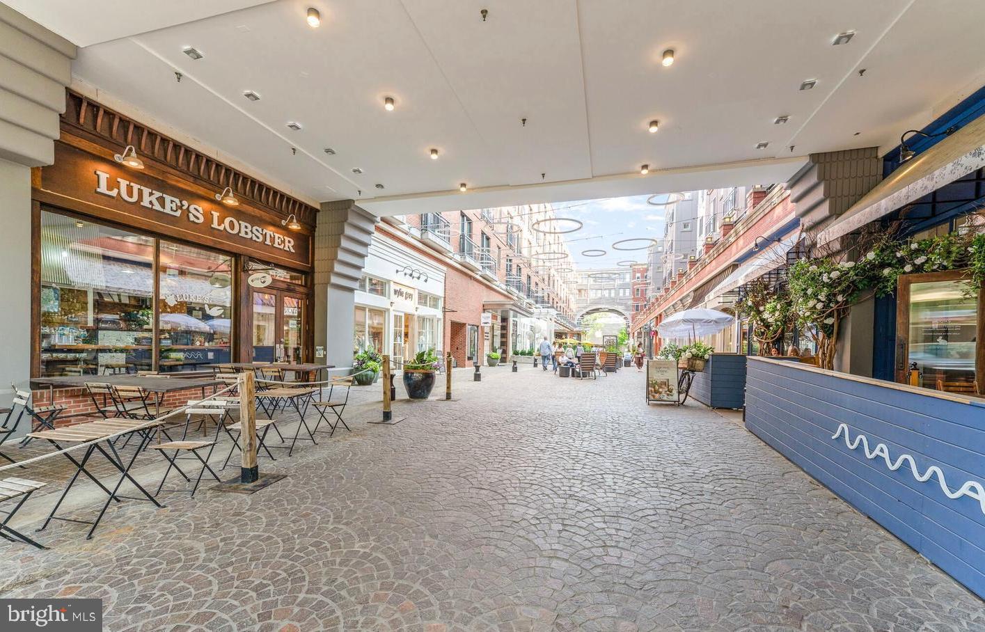 BRADLEY HILLS - Residential