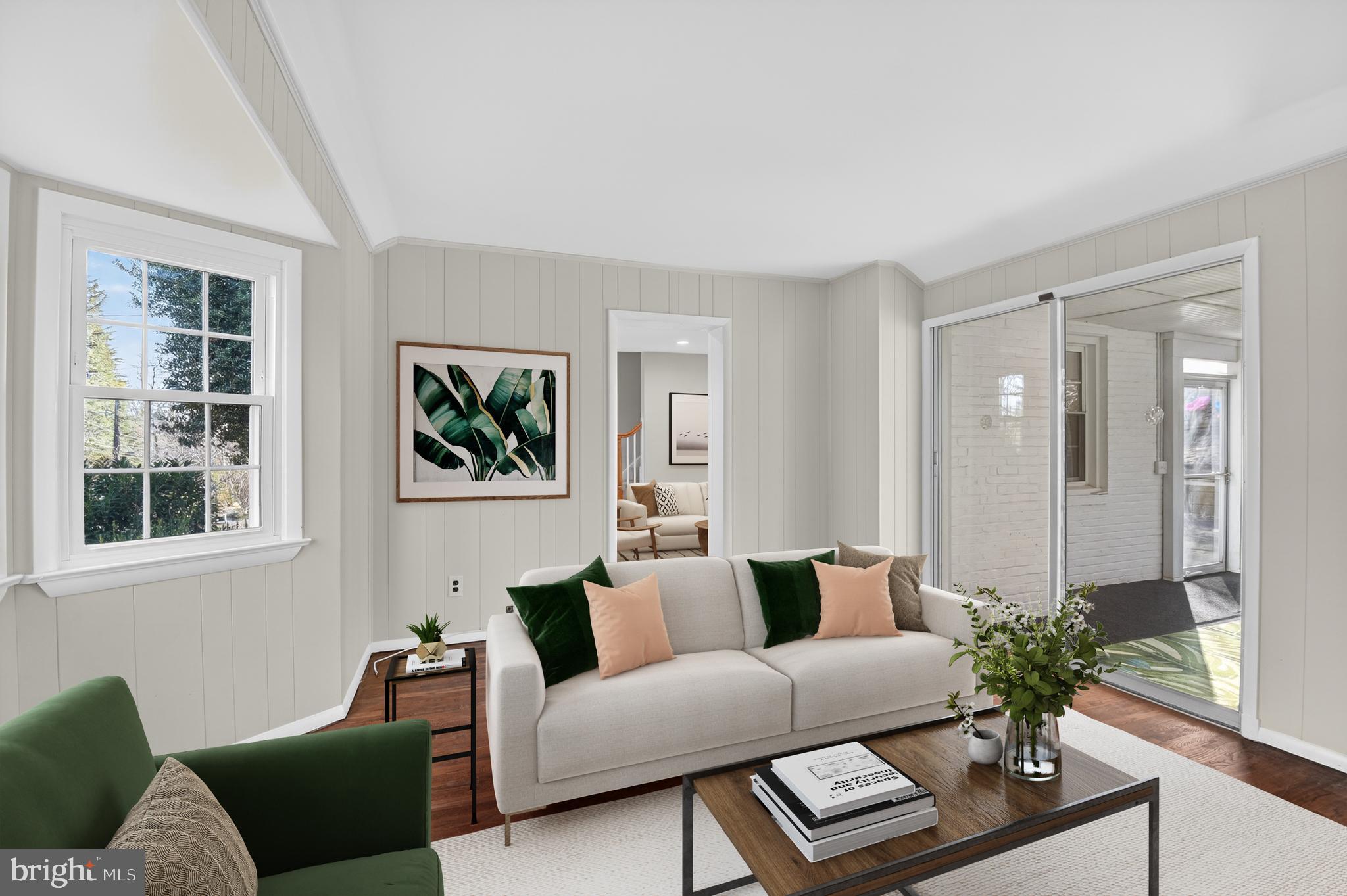 BRADLEY HILLS - Residential