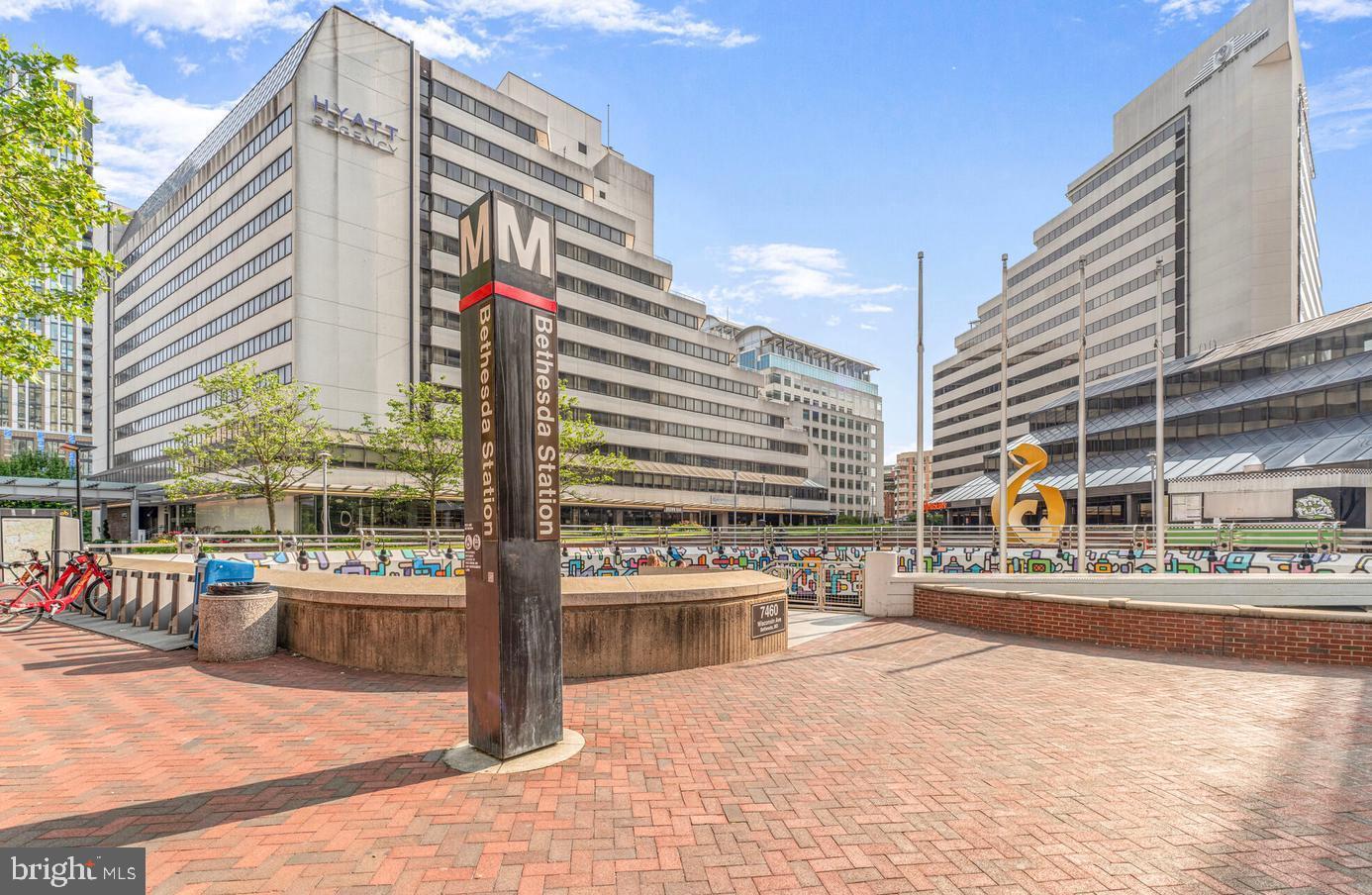 BRADLEY HILLS - Residential