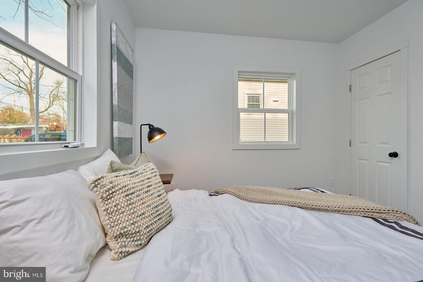 OAKMONT - Residential