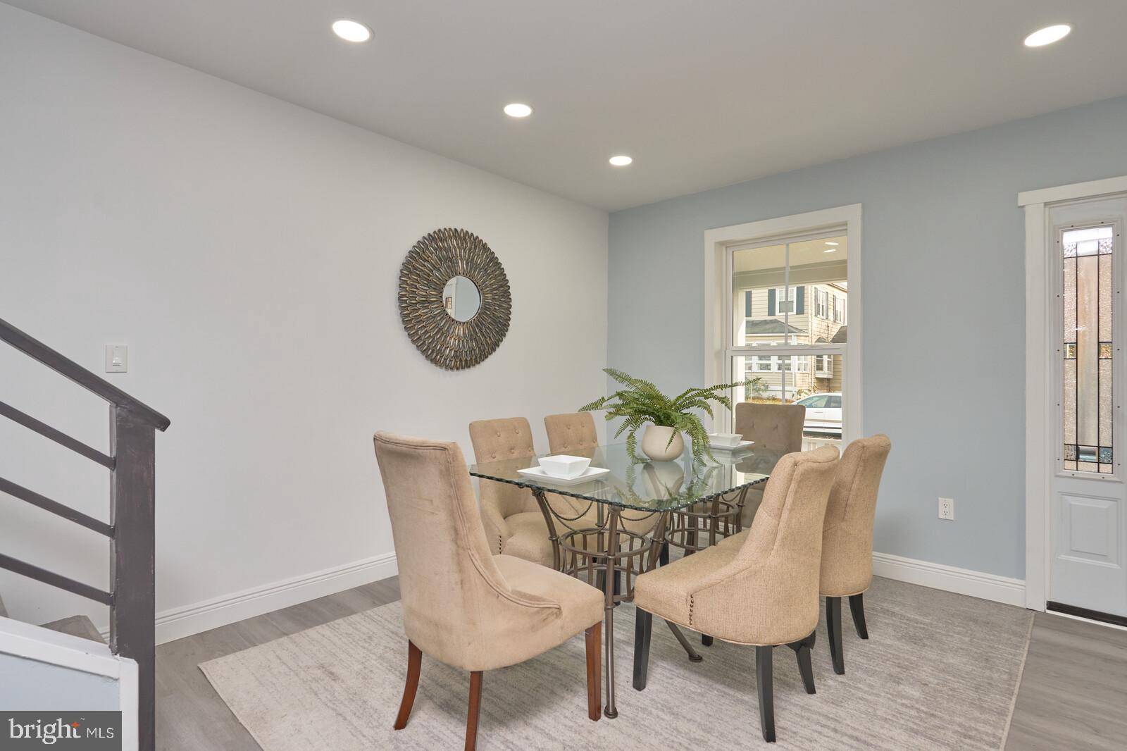 OAKMONT - Residential