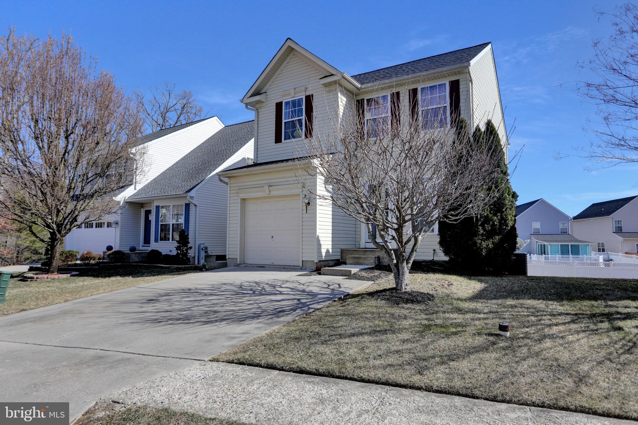 207 HERITAGE THRONE WAY