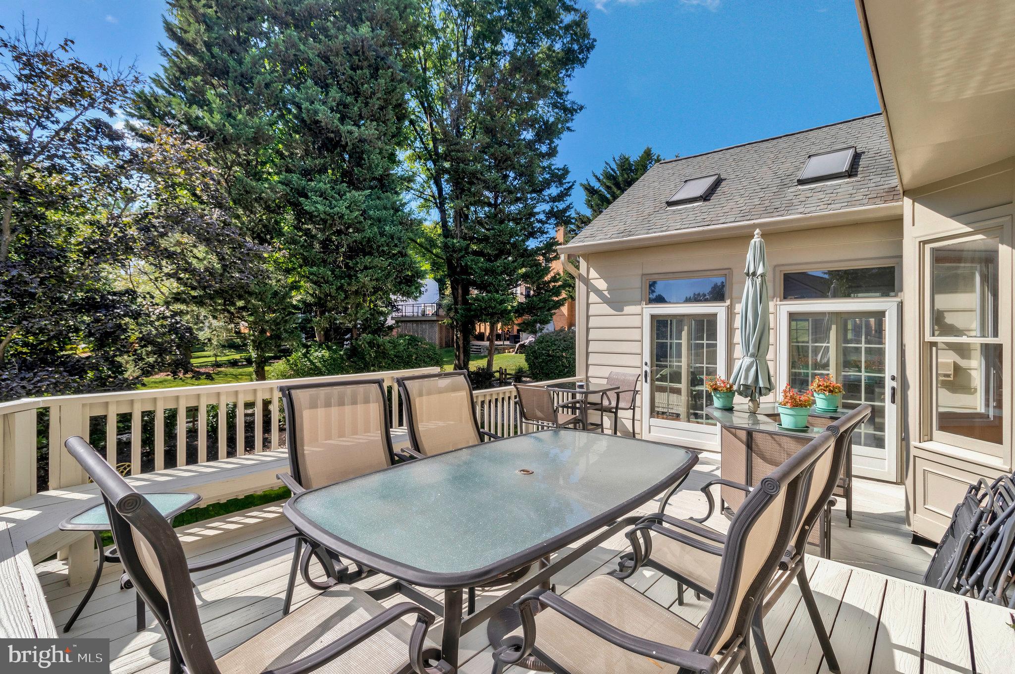 TIMBERLAWN - Residential