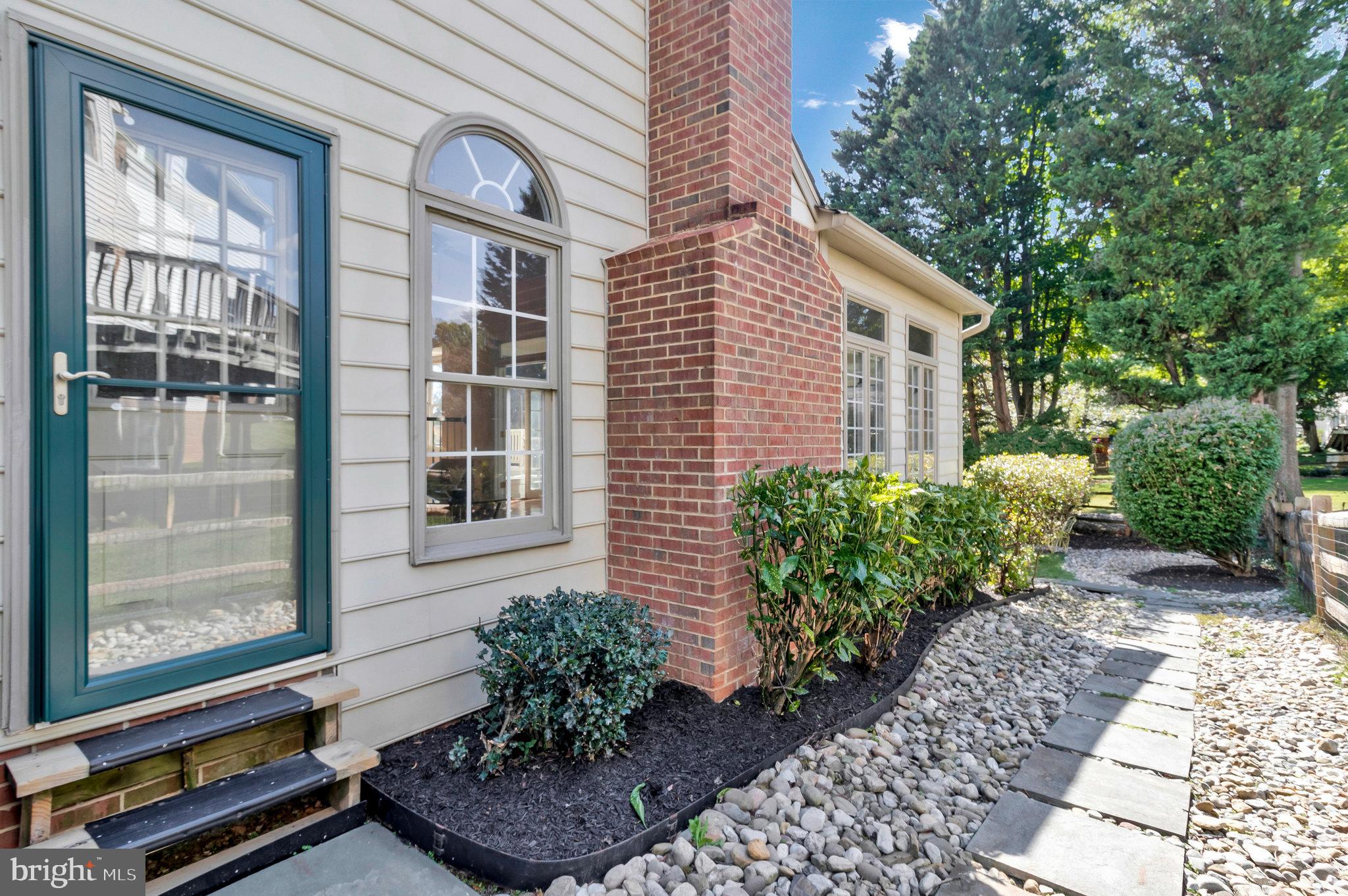 TIMBERLAWN - Residential