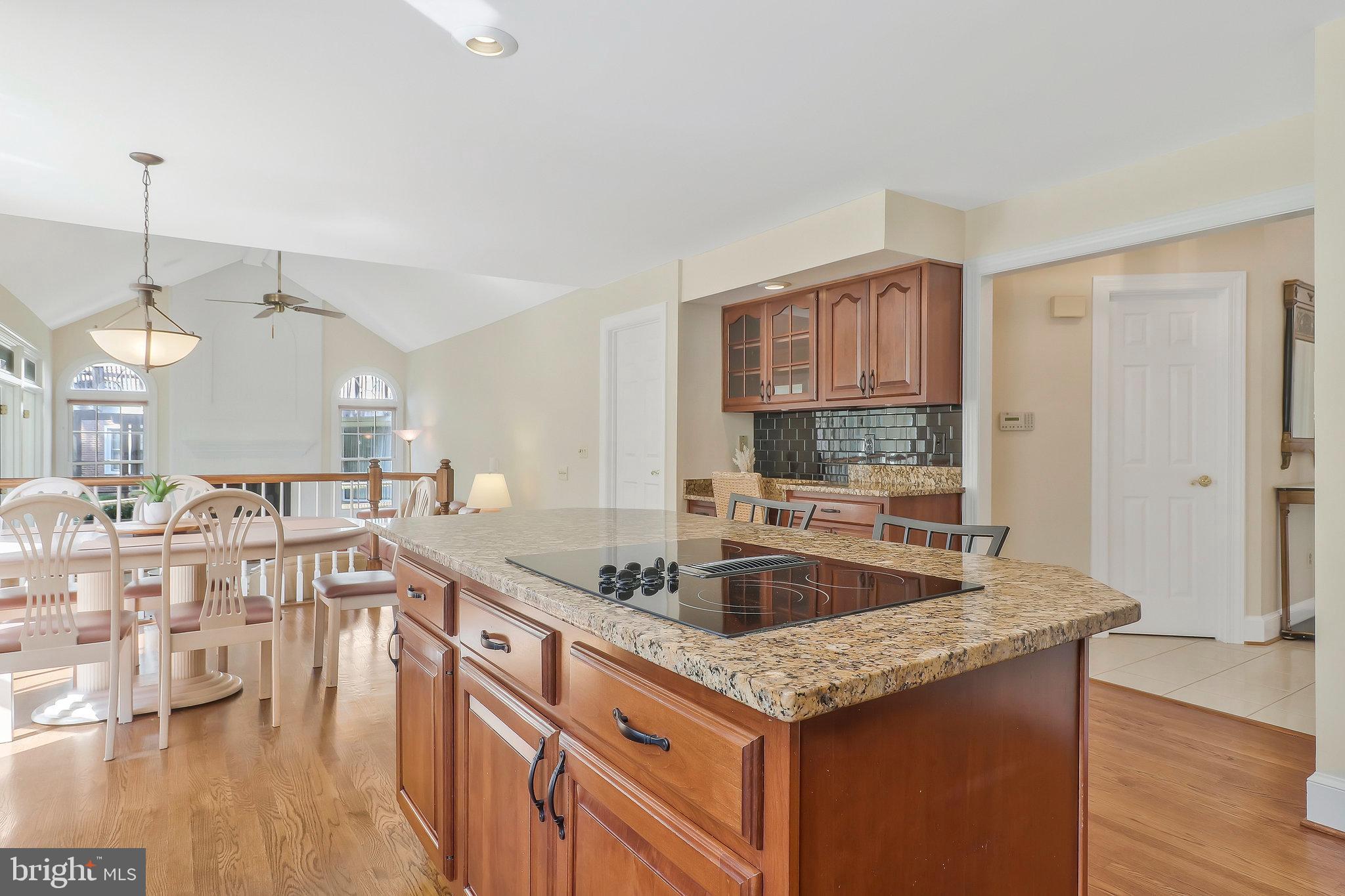 TIMBERLAWN - Residential