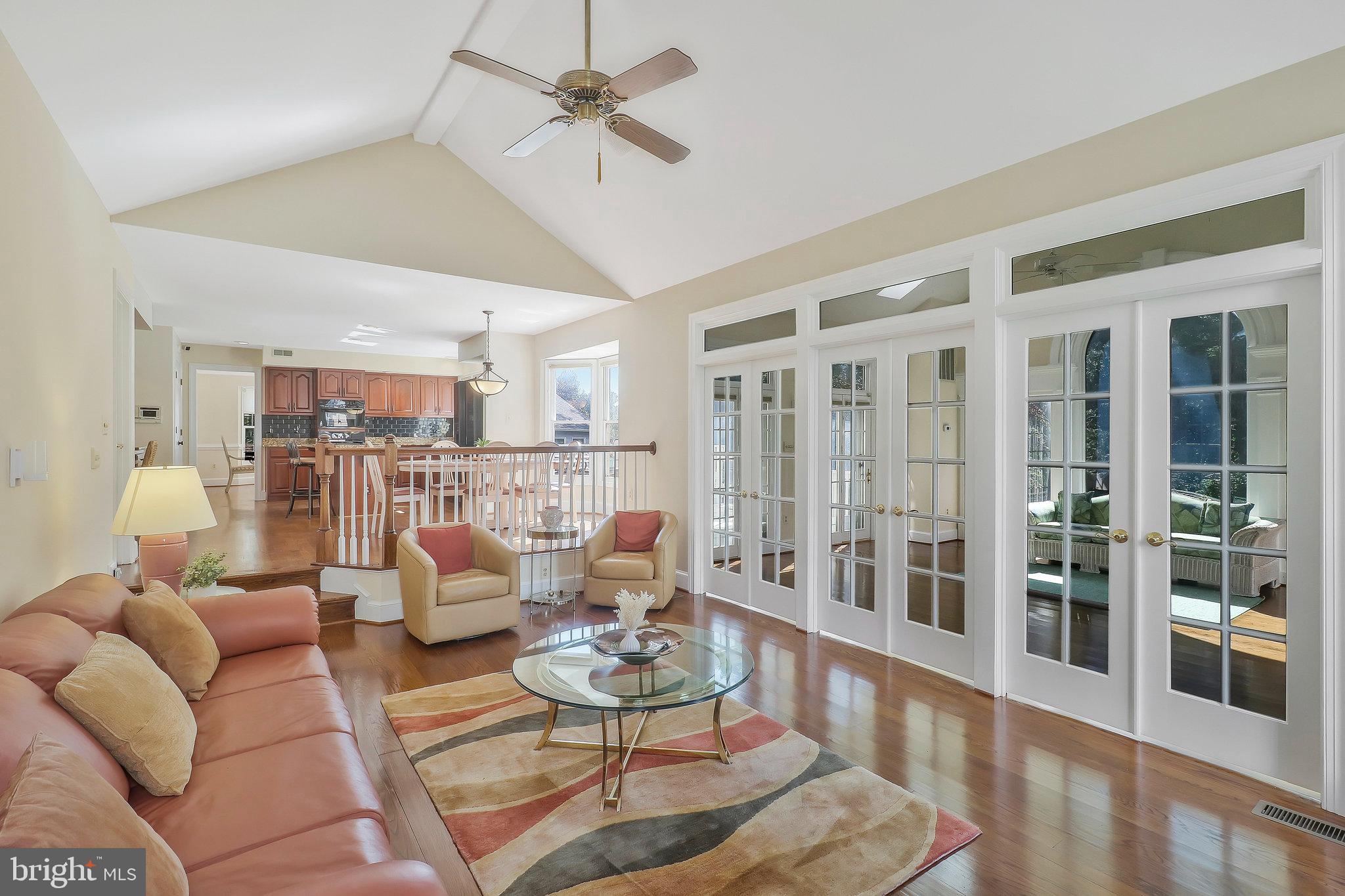 TIMBERLAWN - Residential