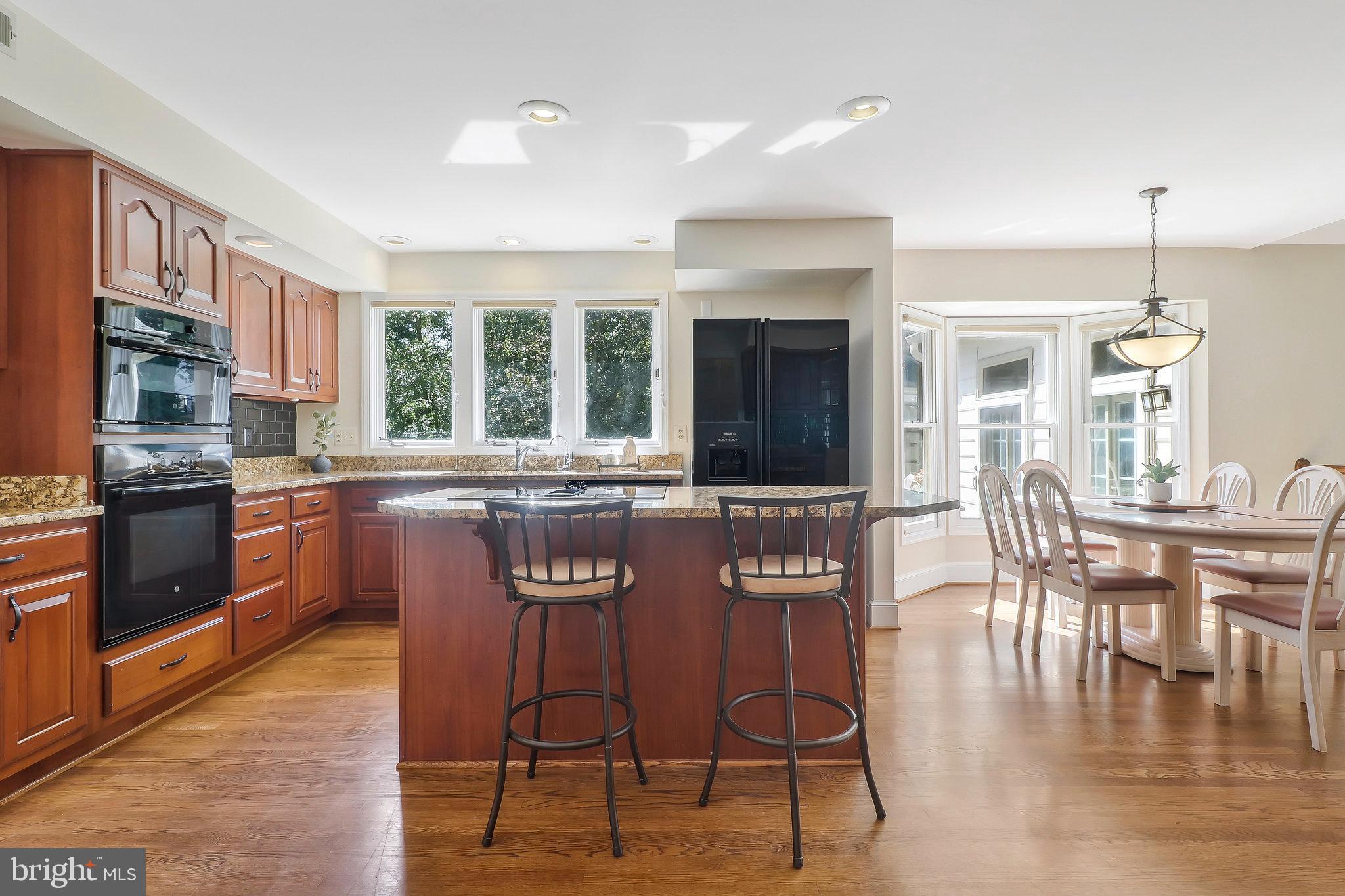 TIMBERLAWN - Residential