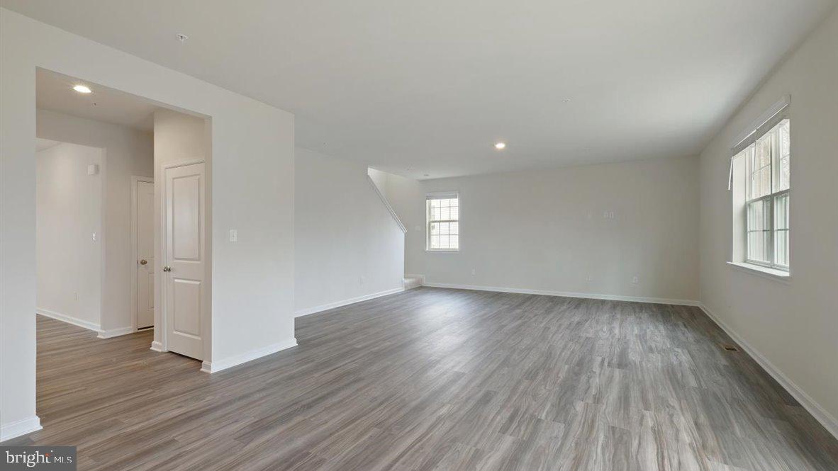 BIRCH MANOR - Residential