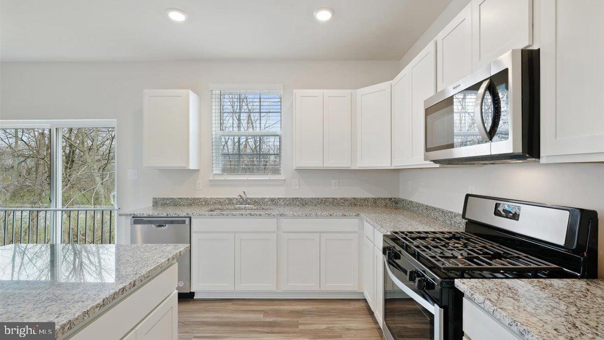 BIRCH MANOR - Residential