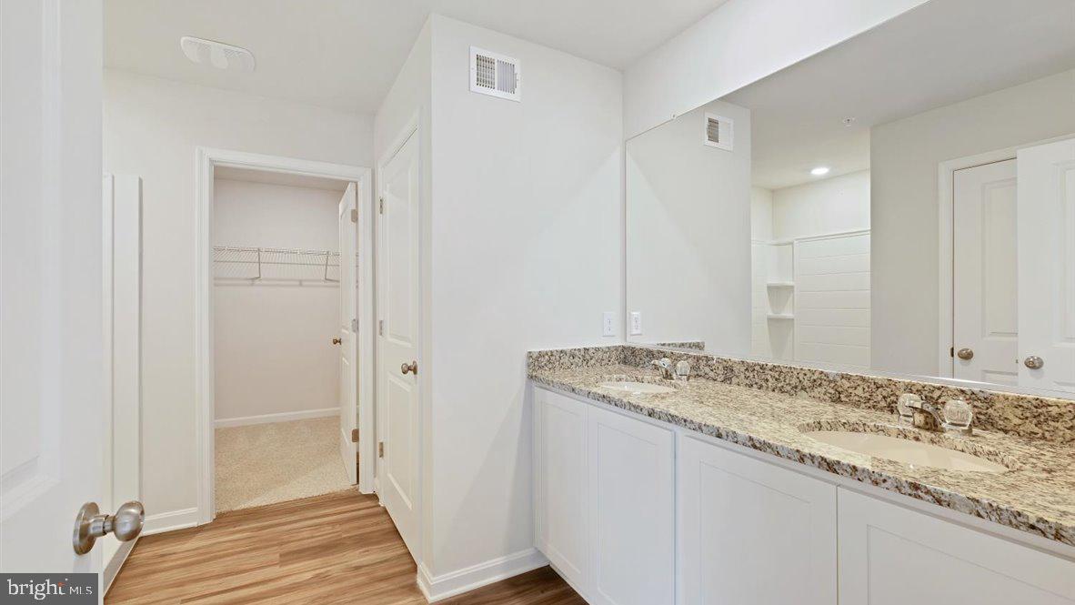 BIRCH MANOR - Residential