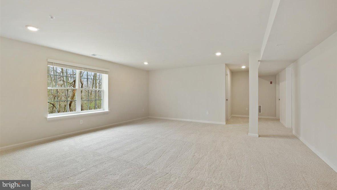 BIRCH MANOR - Residential