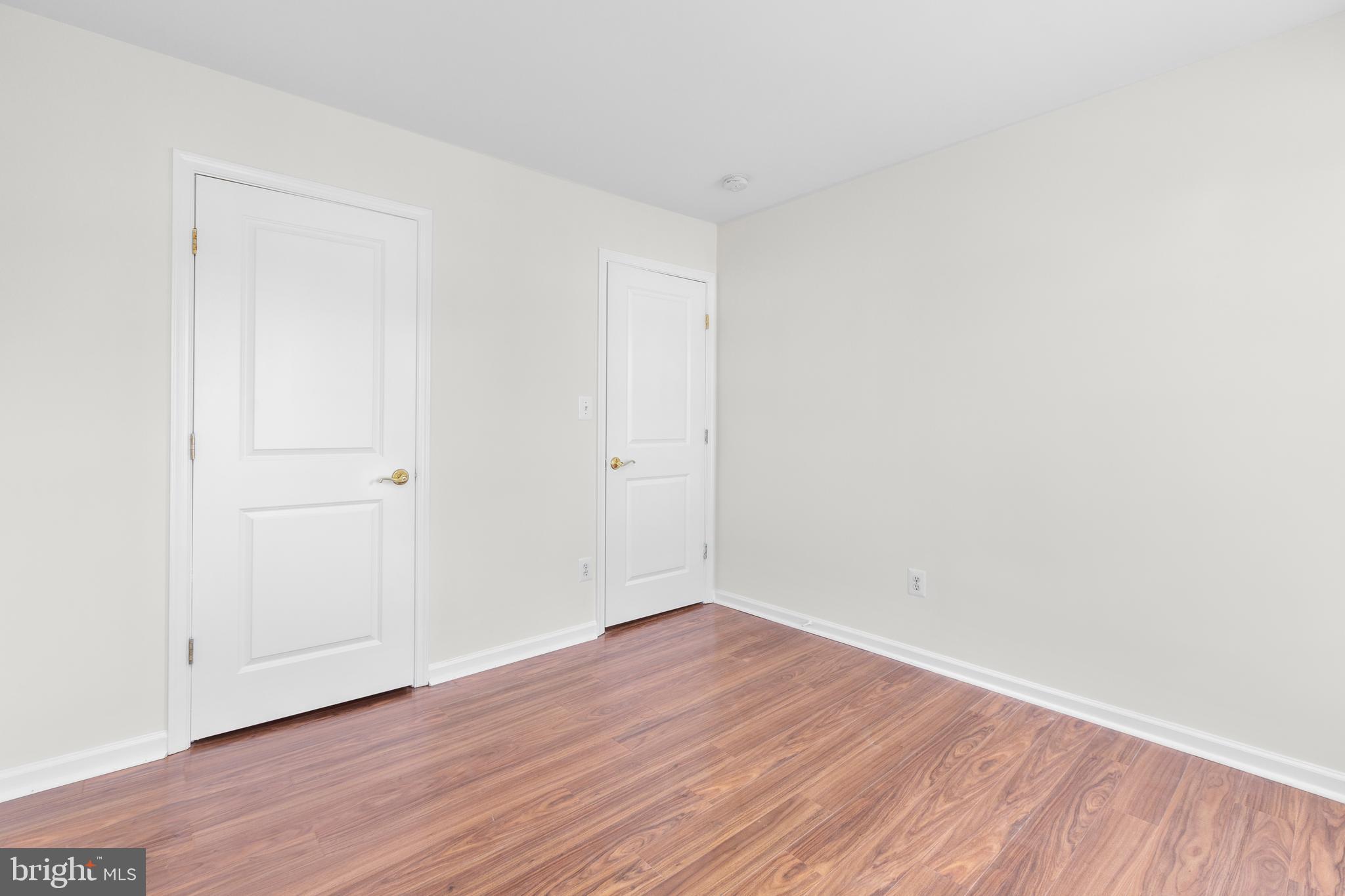 WAYSIDE VILLAGE - Residential Lease