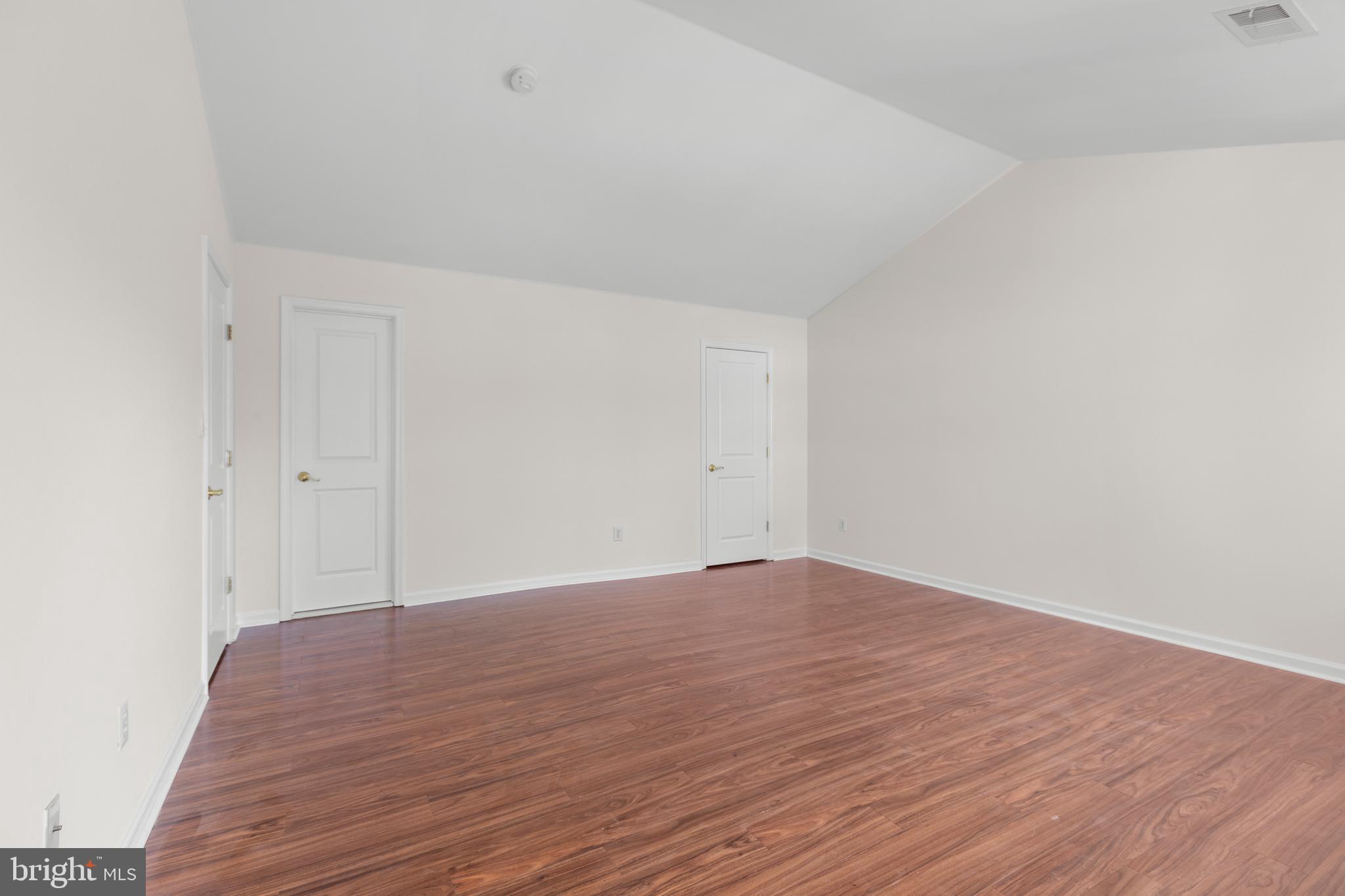 WAYSIDE VILLAGE - Residential Lease