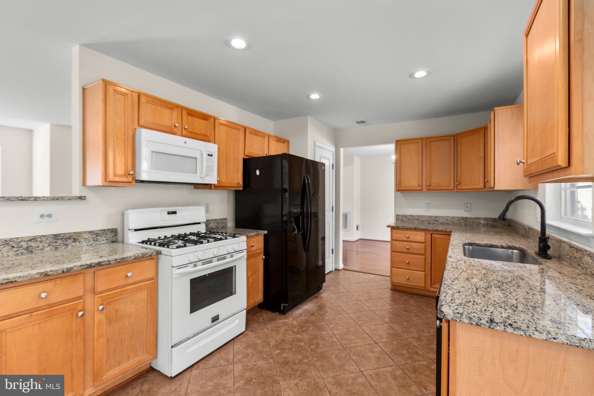 WAYSIDE VILLAGE - Residential Lease