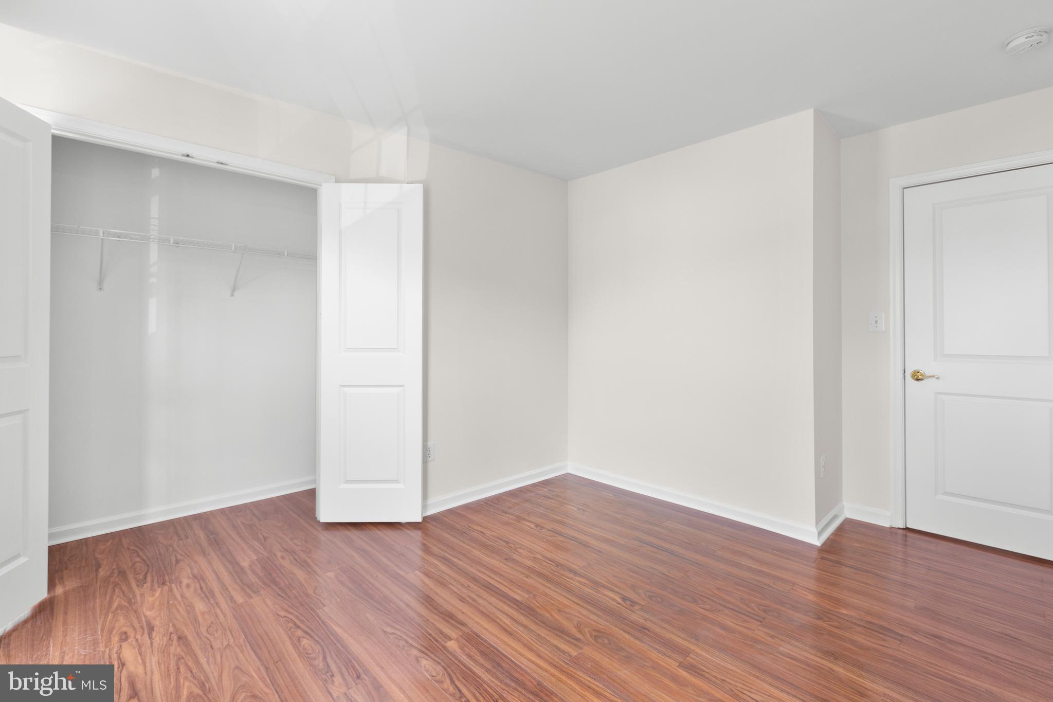 WAYSIDE VILLAGE - Residential Lease