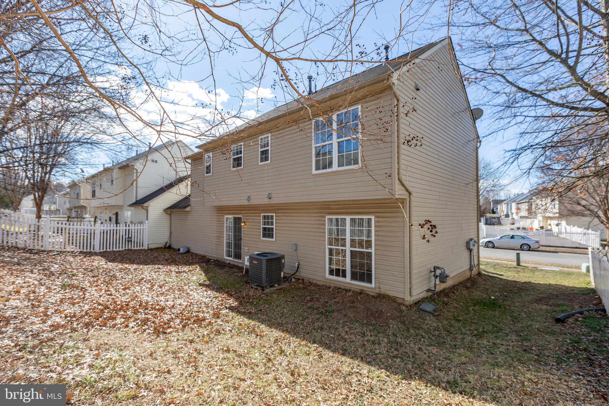 WAYSIDE VILLAGE - Residential Lease