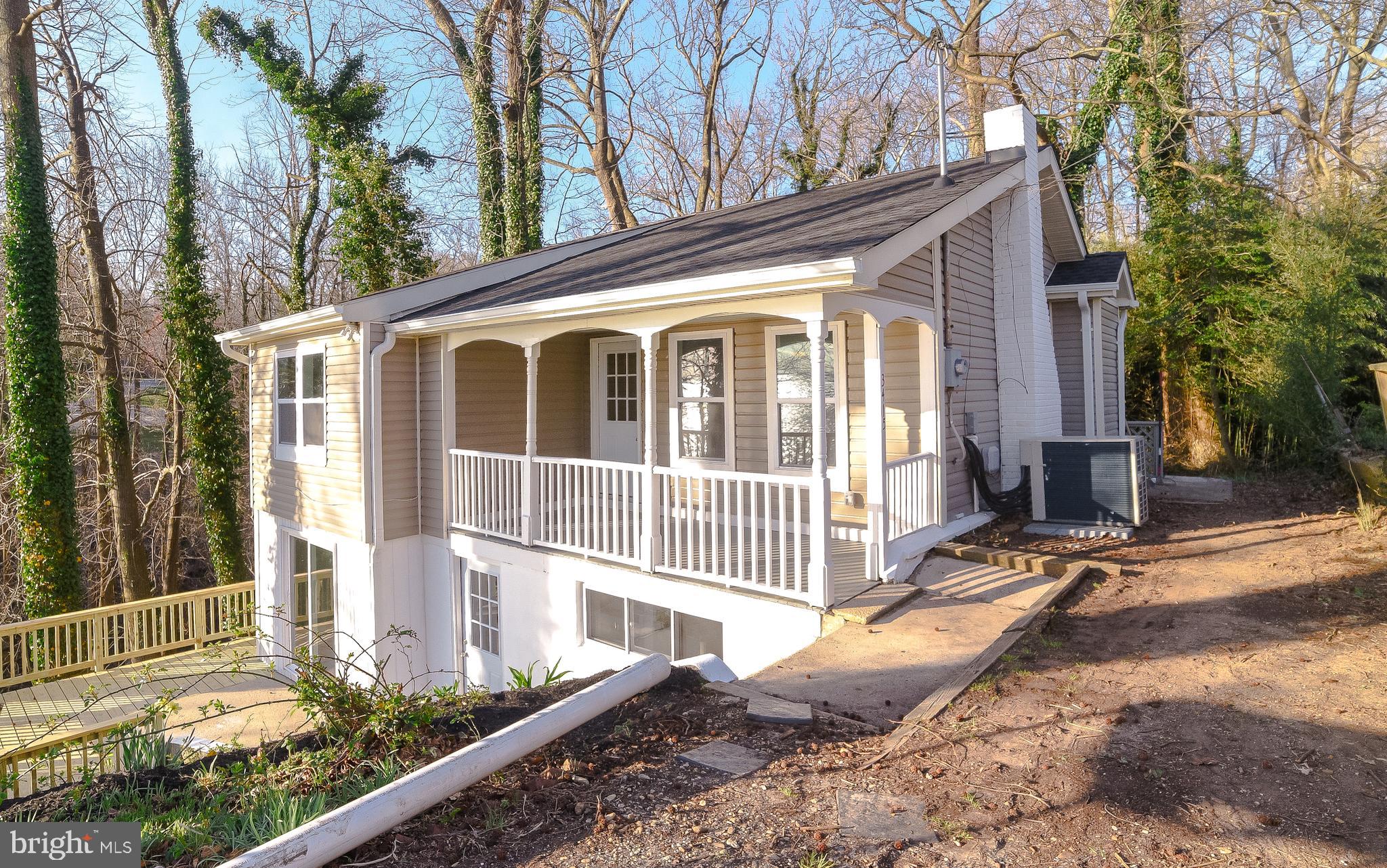 KENWOOD BEACH - Residential Lease