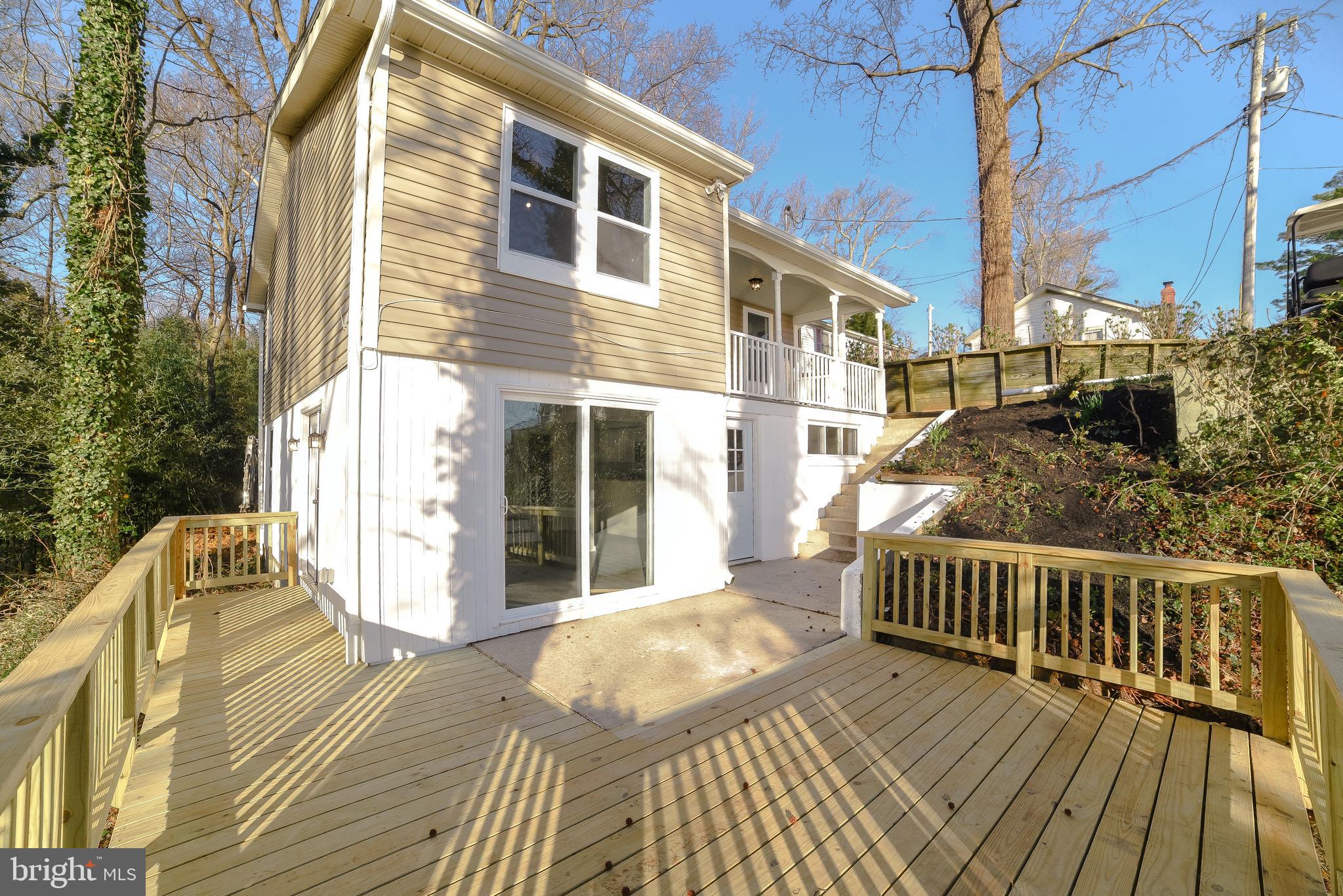 KENWOOD BEACH - Residential Lease