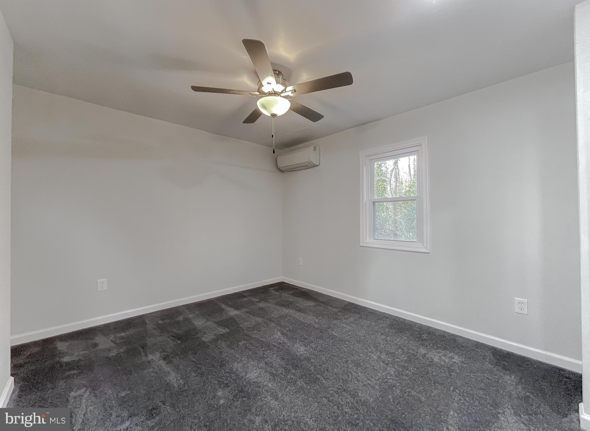 KENWOOD BEACH - Residential Lease