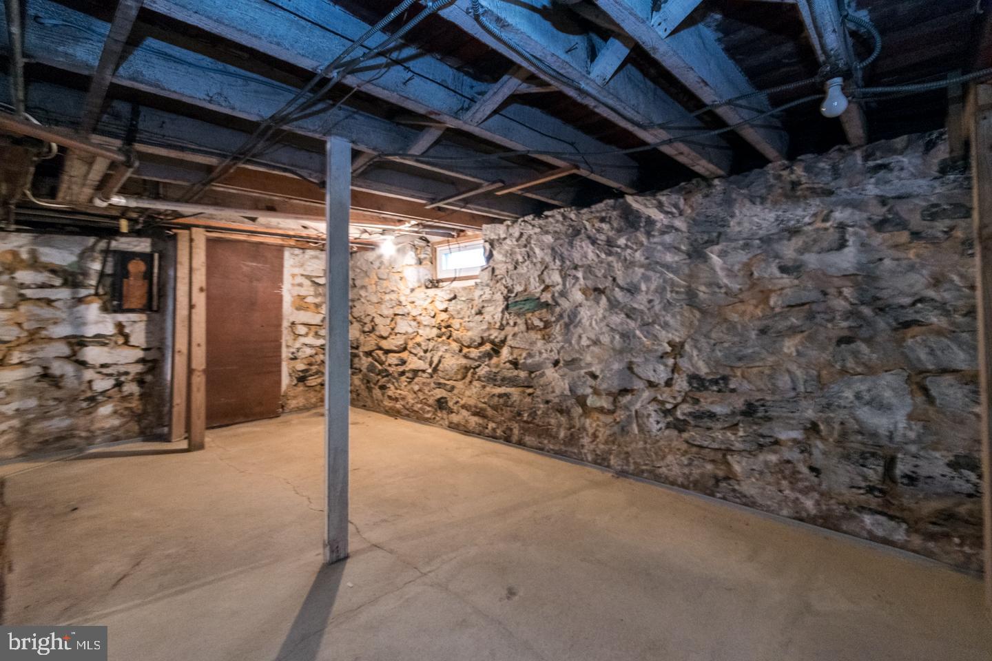 OVERLEA - Residential