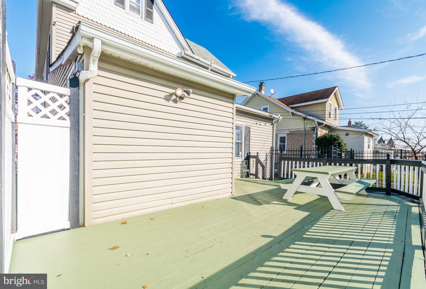 OVERLEA - Residential