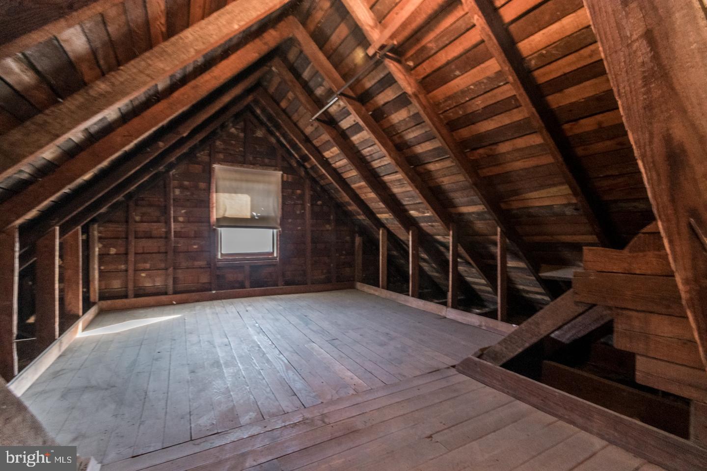 OVERLEA - Residential