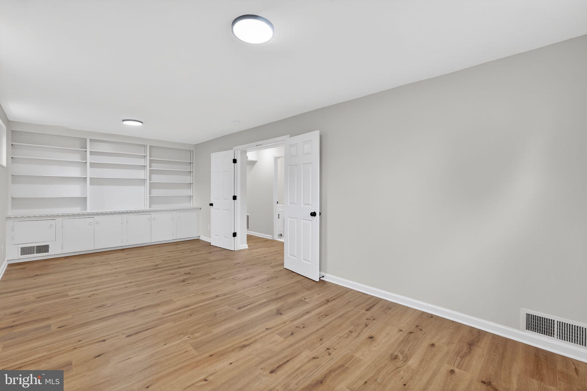 FAIRCHESTER - Residential