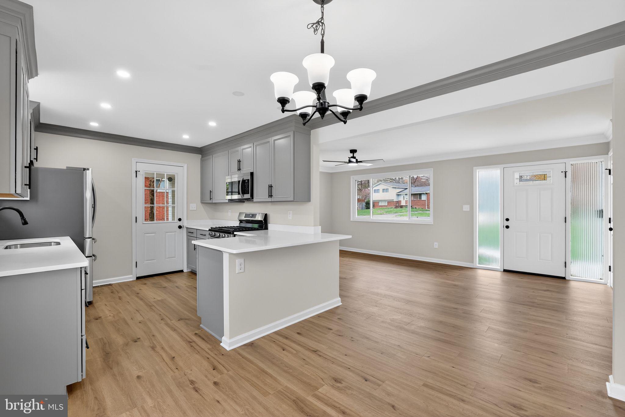 FAIRCHESTER - Residential