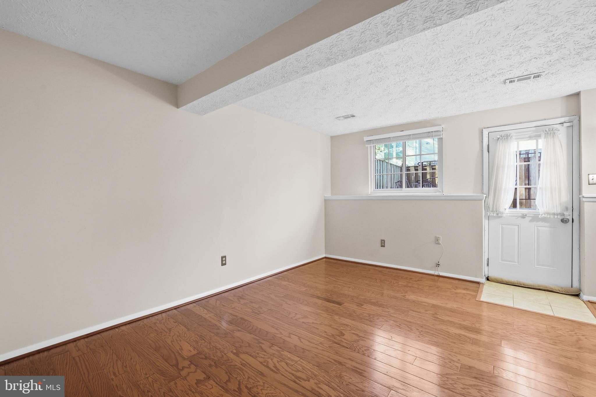 LAKEFORD - Residential Lease