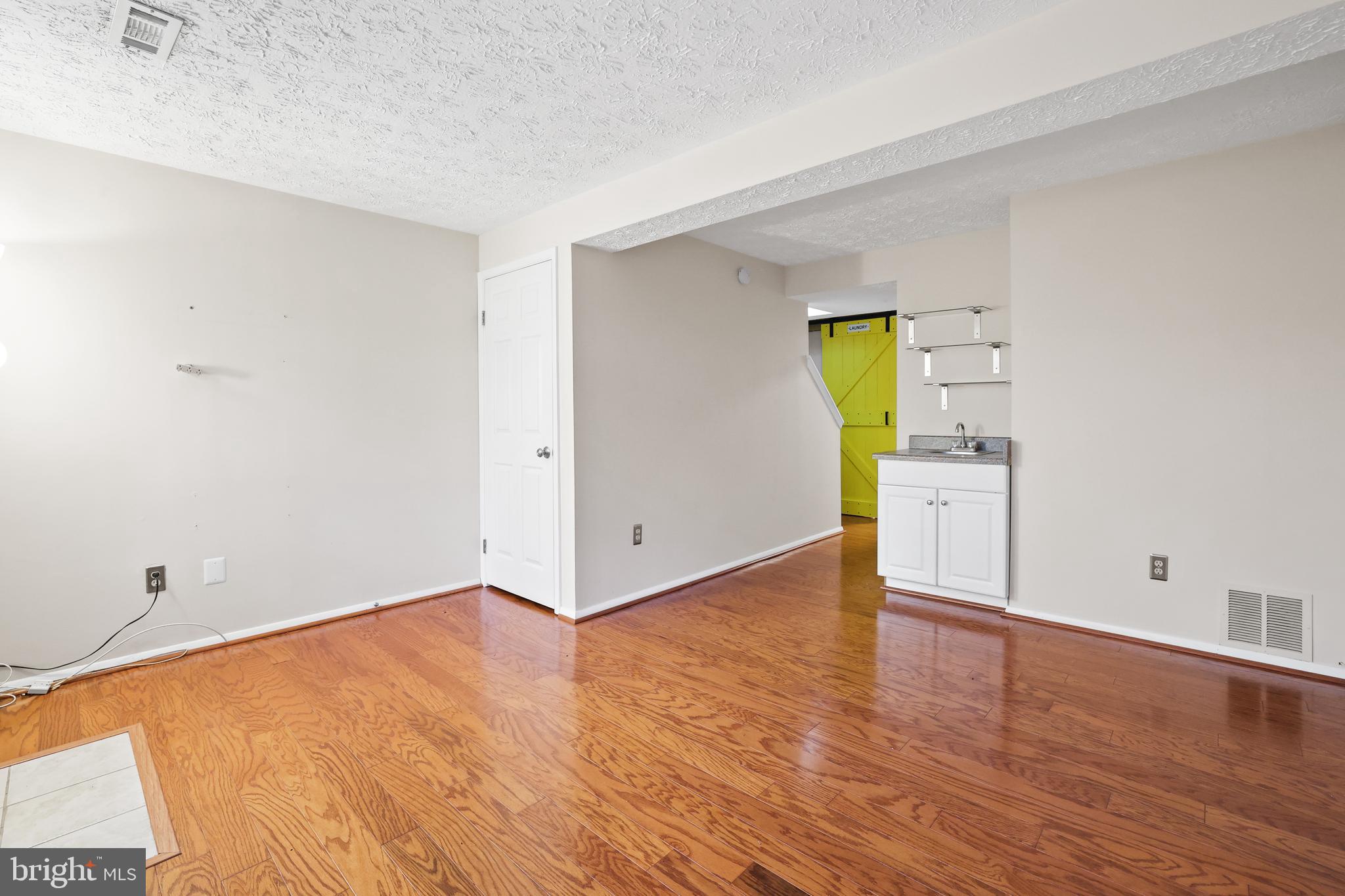 LAKEFORD - Residential Lease